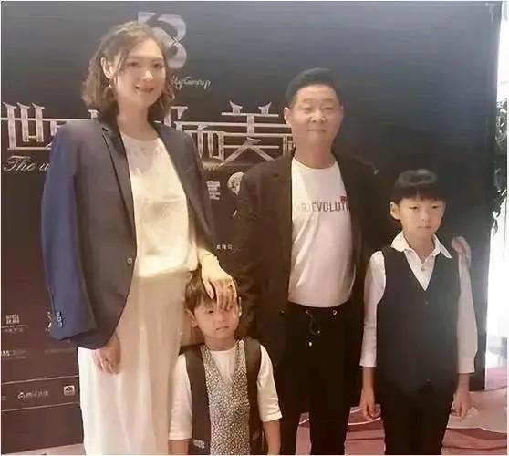 国产精品开放90后,90后眼中的时代风采  第3张