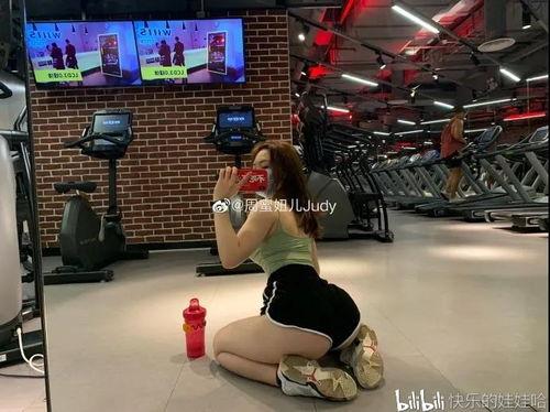 国产99爱,钢铁雄狮，铸就国防新篇章  第2张